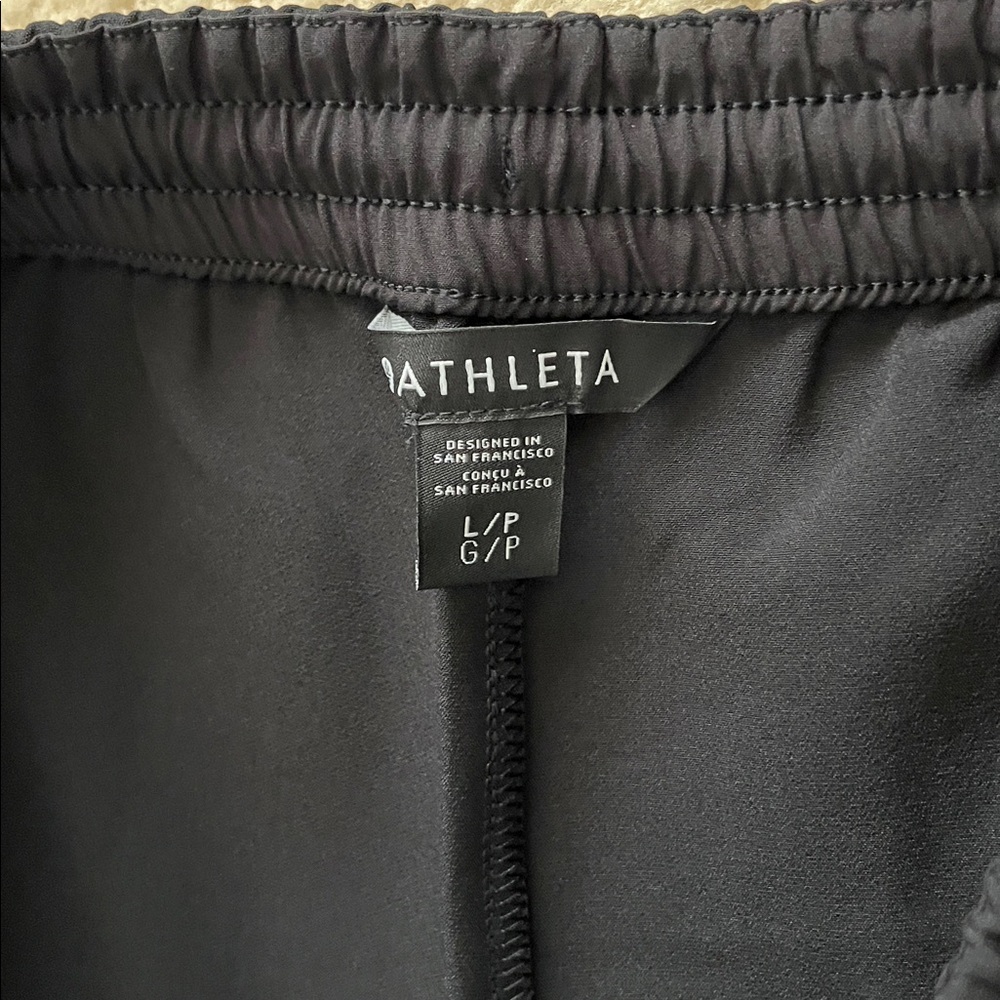Athleta Promenade Cargo Pant In Black - Picture 9 of 11